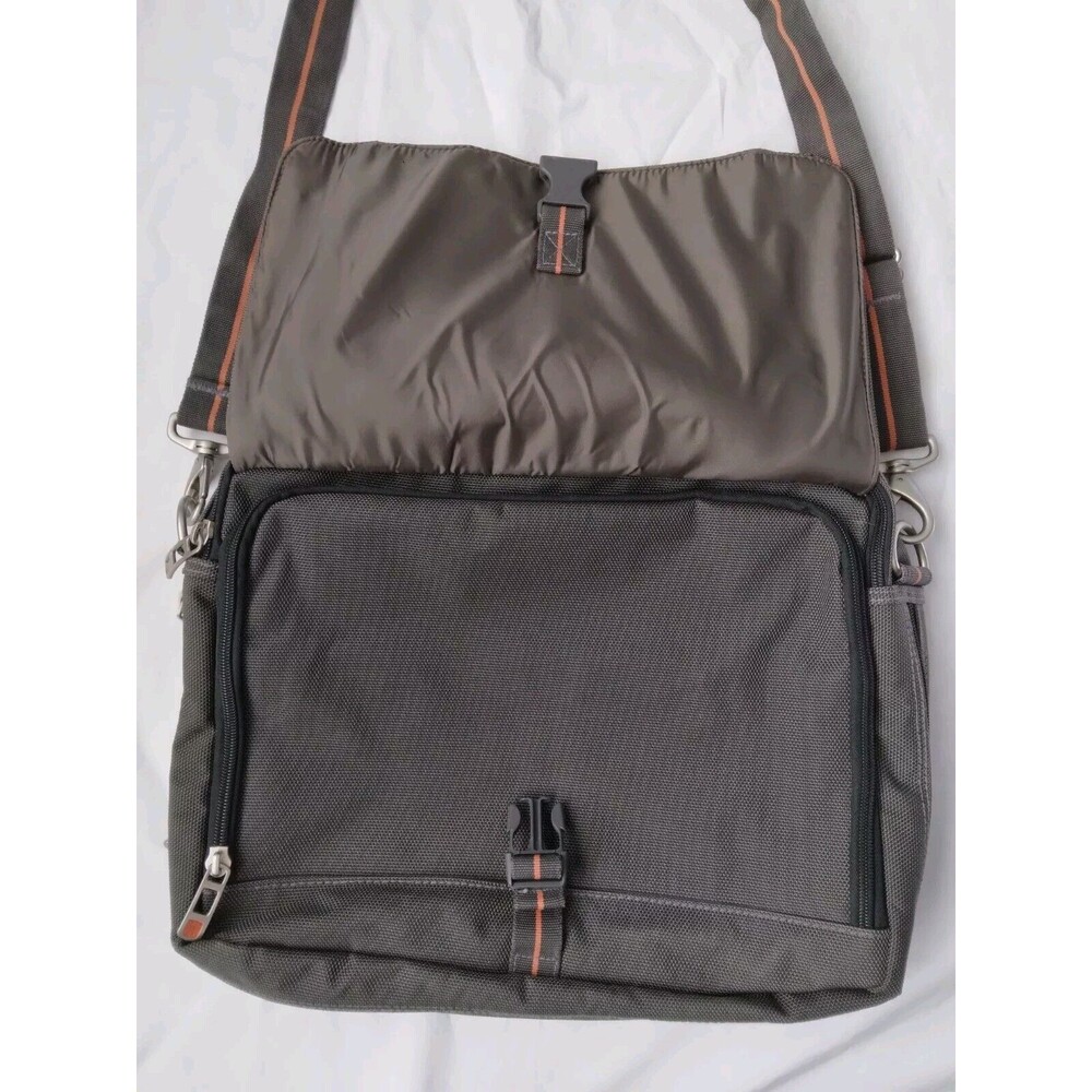 Eddie Bauer Laptop Messenger Bag Adjustable Shoulder Strap Zip Pockets Brown - Picture 6 of 11